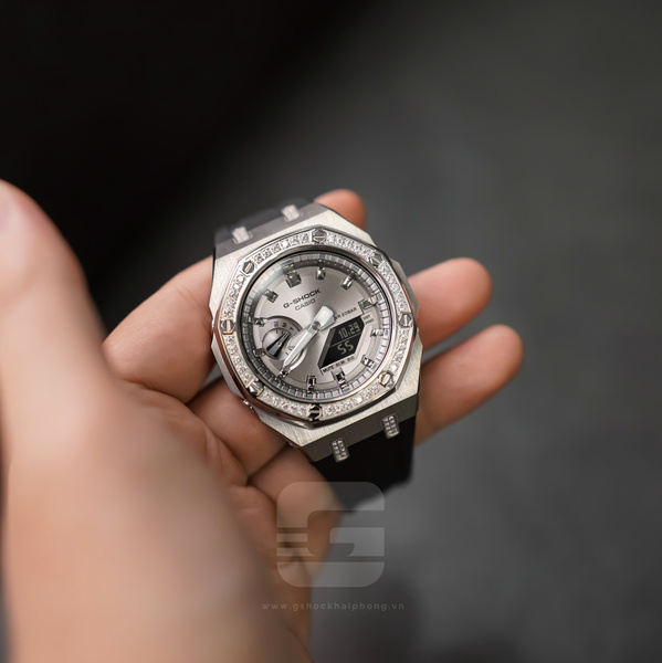 G-SHOCK GA-2100AP - SLIVER OUT X DIAMOND