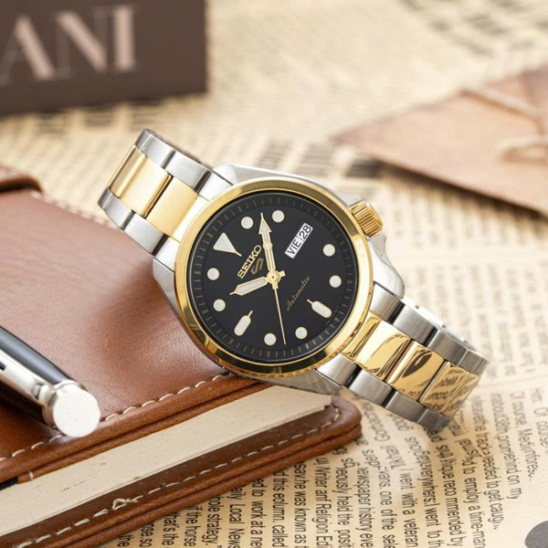 Đồng Hồ Nam Chính Hãng SEIKO 5 Sports SRPE60K1