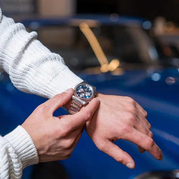 CASIO EDIFICE EFB-730D-2AV