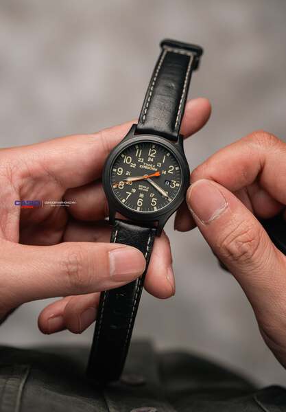 TIMEX EXPEDITION SCOUT TW4B019009J (USED 97%)