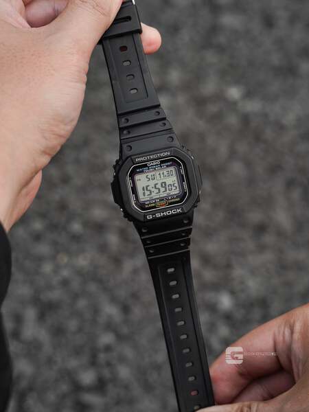 GS-000270 ( G-SHOCK G-5600UE-1 )