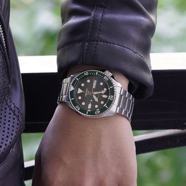 Đồng Hồ Nam Chính Hãng SEIKO 5 Sports SRPD63K1S