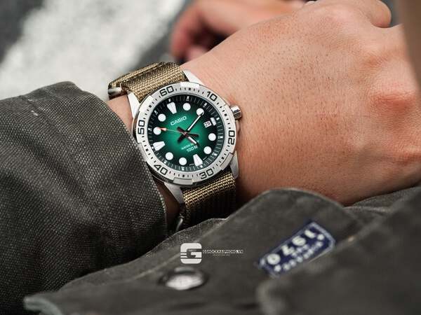 CASIO MTD-140-3A ( Lên dây vải NaTo )
