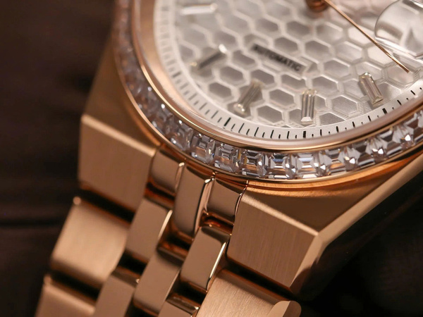 Alexander Ferros 8181R/02