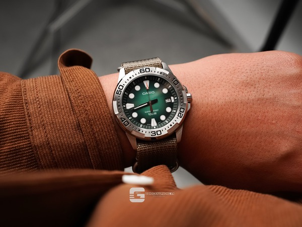 Casio MTD-140-3A ( Lên dây vải NaTo )