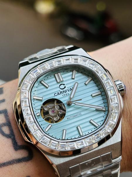 Đồng hồ nam Carnival  8128G-VT-XDT- Viền đá - Kính Saphire