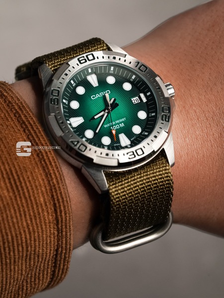 Casio MTD-140-3A ( Lên dây vải NaTo )