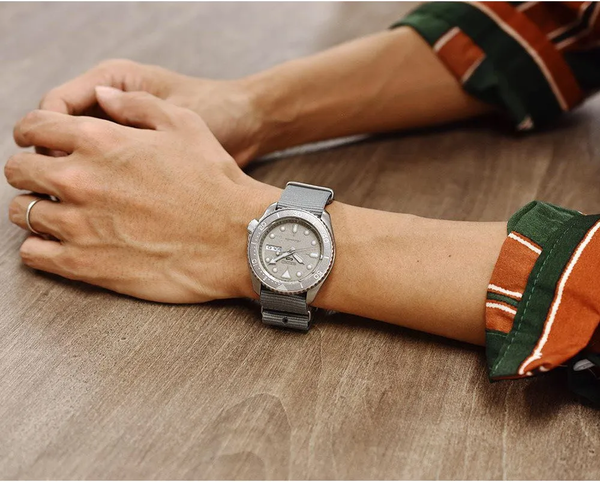 Đồng Hồ Nam Chính Hãng SEIKO 5 Sports SRPG61K1