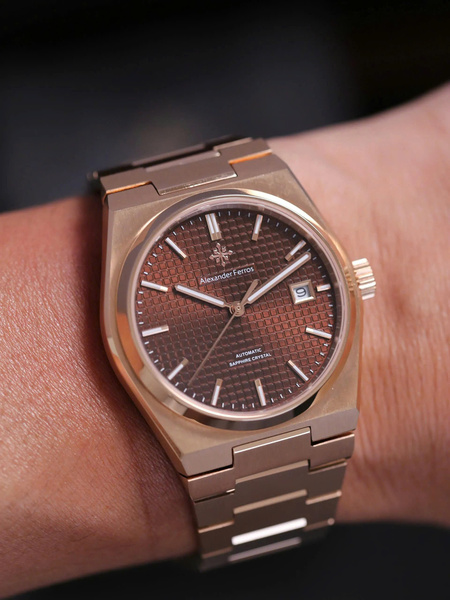 Alexander Ferros 5052R/08