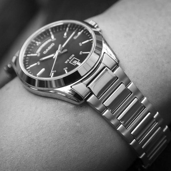 CASIO MTP-1370D-1A1 - QUÀ TẶNG TRỊ GIÁ 600K 