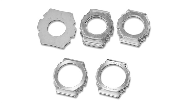 CASIO G-SHOCK GM-5600YRA-8