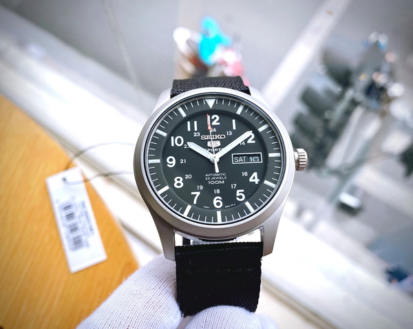 Đồng Hồ Nam Chính Hãng SEIKO 5 Sports SNZG15K1S
