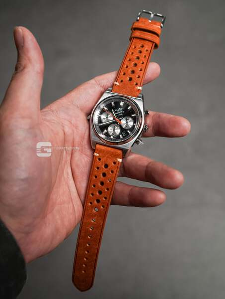 CASIO EDIFICE EFB-730D-1A ( lên dây da đục lỗ ) 