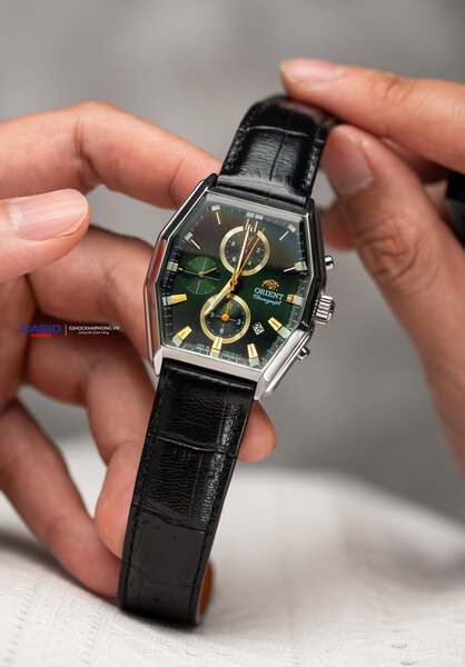 Orient Neo70's FOCUS EIGHT WV0561TT (USED 99%)