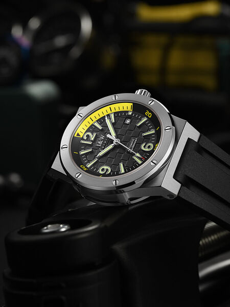 Đồng Hồ Nam I&W Carnival IW618G-3