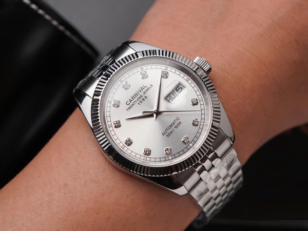 Đồng Hồ Nam Carnival 8131G-VT-T