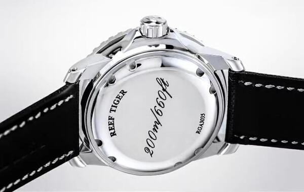 Đồng hồ nam Reef Tiger Deepocean RGA3035-3