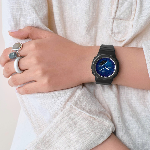 CASIO G-SHOCK GMA-P2110SC-2A