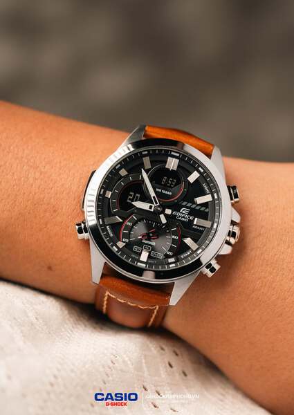  Edifice ECB-30-1A ( Lên dây da bò nâu cam )