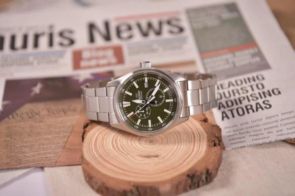 Đồng Hồ Nam Chính Hãng ORIENT Sports RA-AK0402E10B