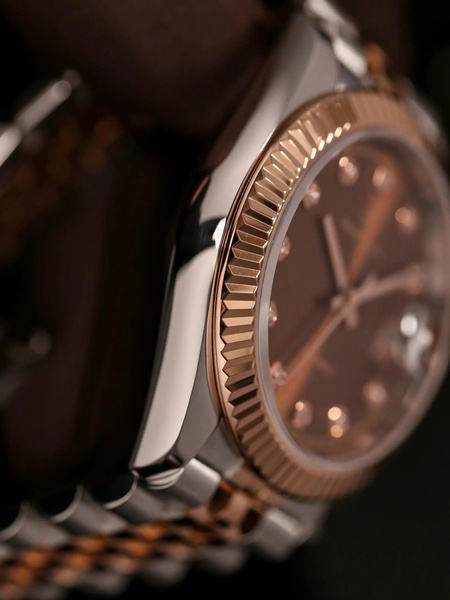 Alexander Ferros 8132D/08