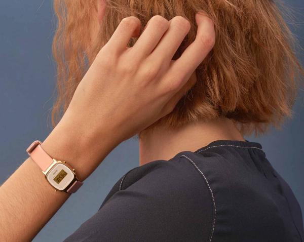 CASIO LA670WEFL-4A2EF