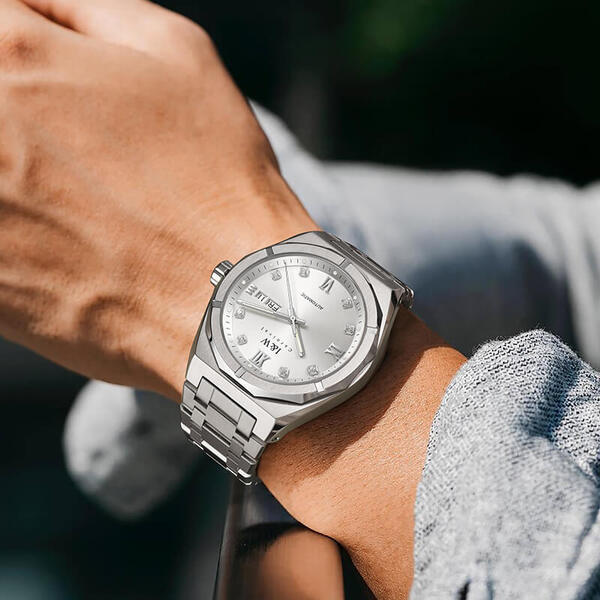 Đồng Hồ Nam I&W Carnival IW751G-4