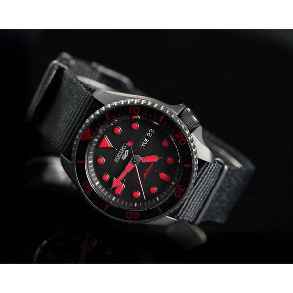 Đồng Hồ Nam Chính Hãng SEIKO 5 Sports SRPD83K1S