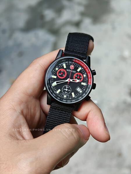 GS-000132 ( WENGER COMMANDO CHRONO 70731.XL )