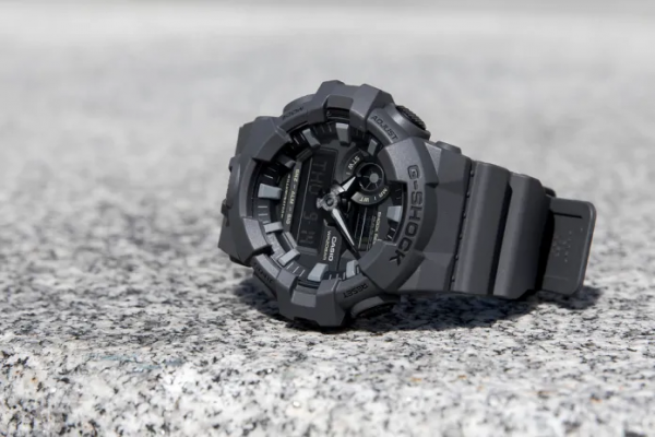 G-SHOCK GA-700UC-8A