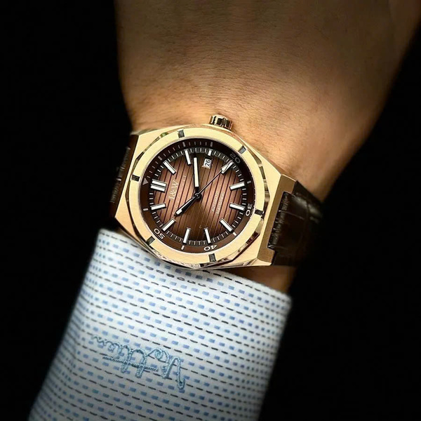 Đồng Hồ Nam I&W Carnival 711G16