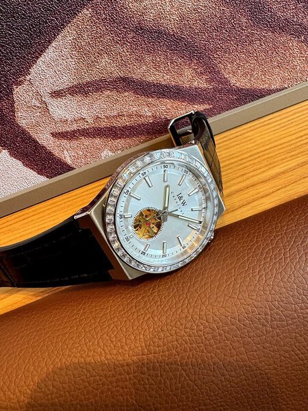 Đồng Hồ Nam I&W Carnival IW761G-8