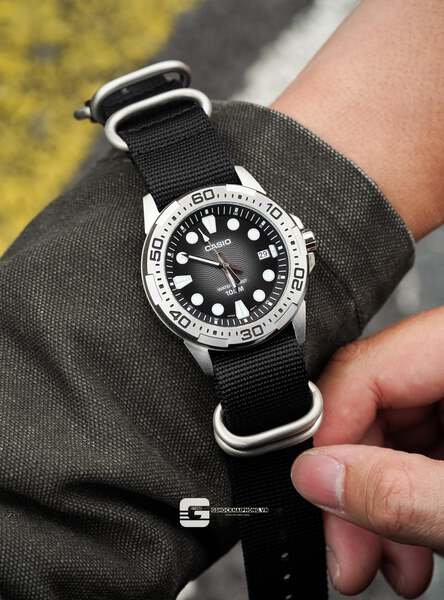 CASIO MTD-140D-1A ( Lên dây vải NaTo )