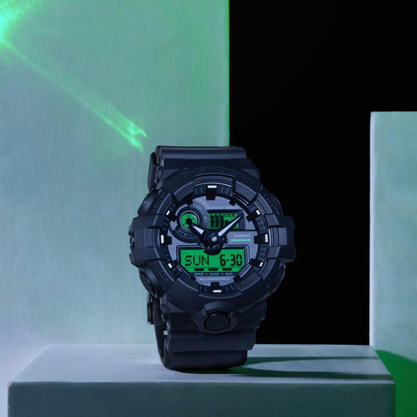 CASIO G-SHOCK GA-700BEG-1A