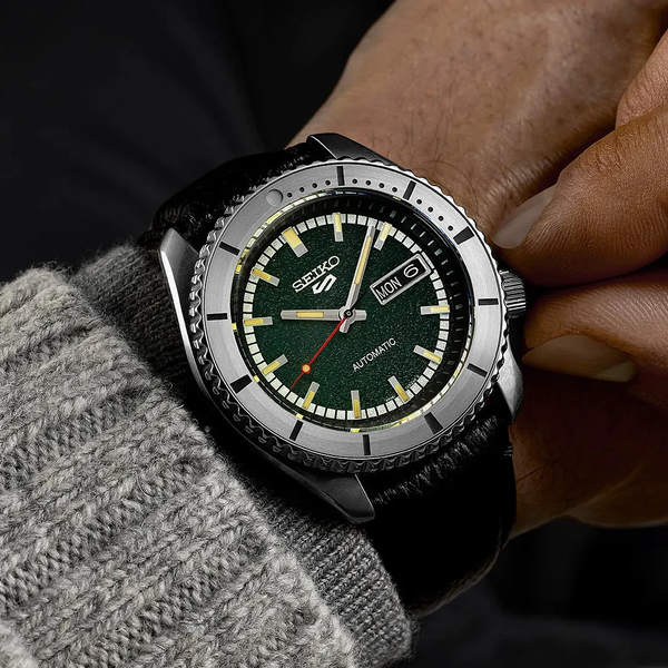 Đồng Hồ Nam Chính Hãng SEIKO 5 Sports SRPJ91K1