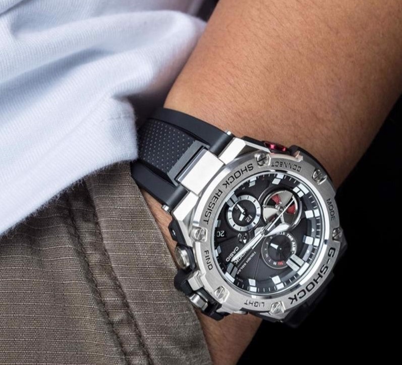 Đánh giá G-SHOCK GST-B100-1A. 