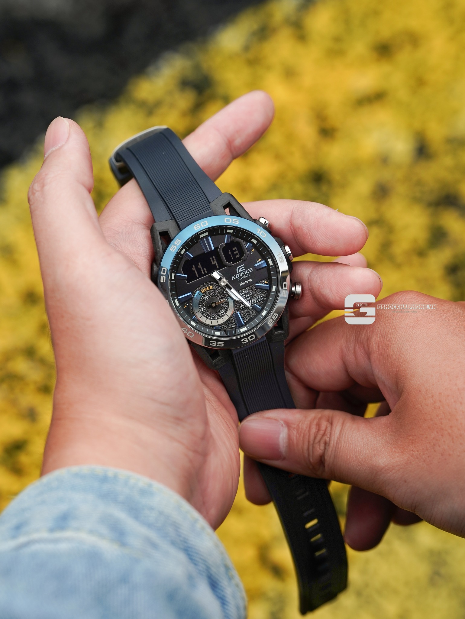 Casio Edifice ECB-40: Kỷ Nguyên Số Của Tốc Độ Và Công Nghệ Kết Nối Thông Minh